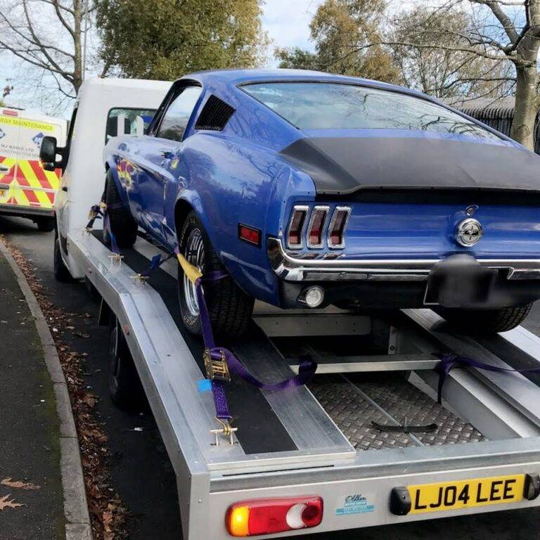Lee Jakeman Vehicle Recovery and Transport Sports car